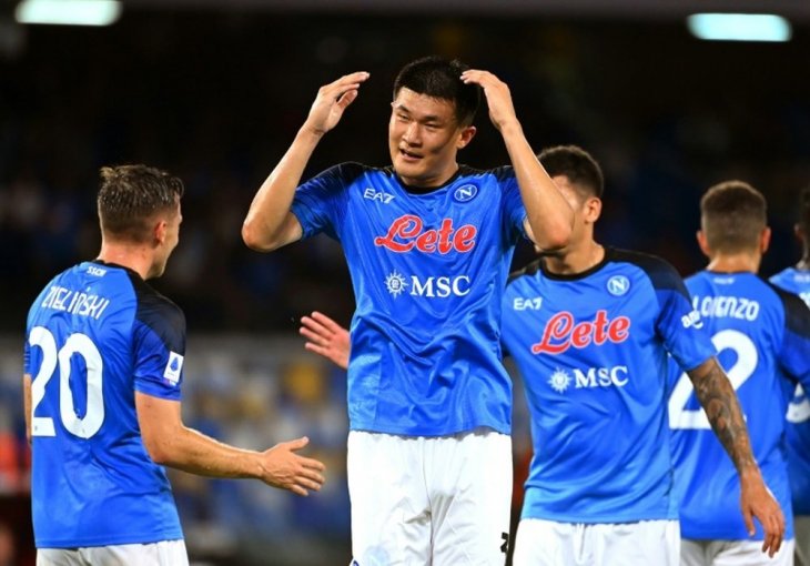 Pred transferom je karijere, ali... Izgleda da će morati u vojsku