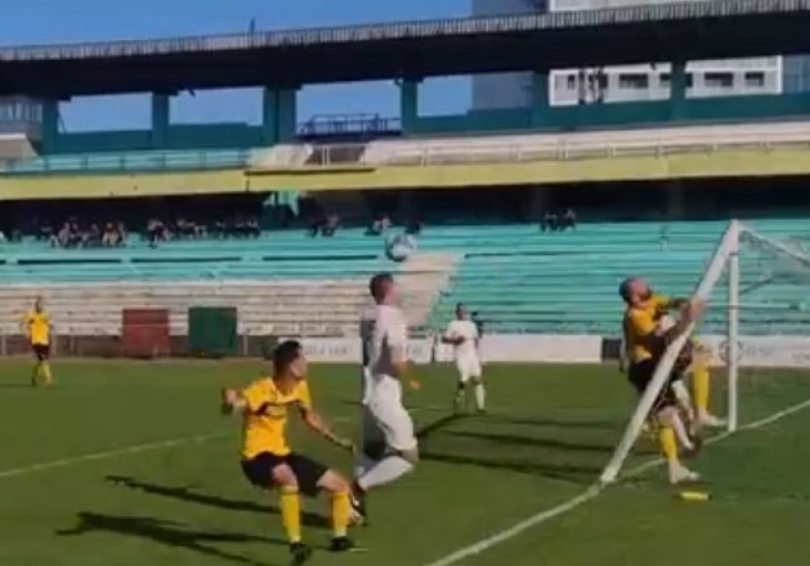 NESVAKIDAŠNJA SCENA U RUMUNIJI: Evo šta je uspio fudbaler u naletu VIDEO