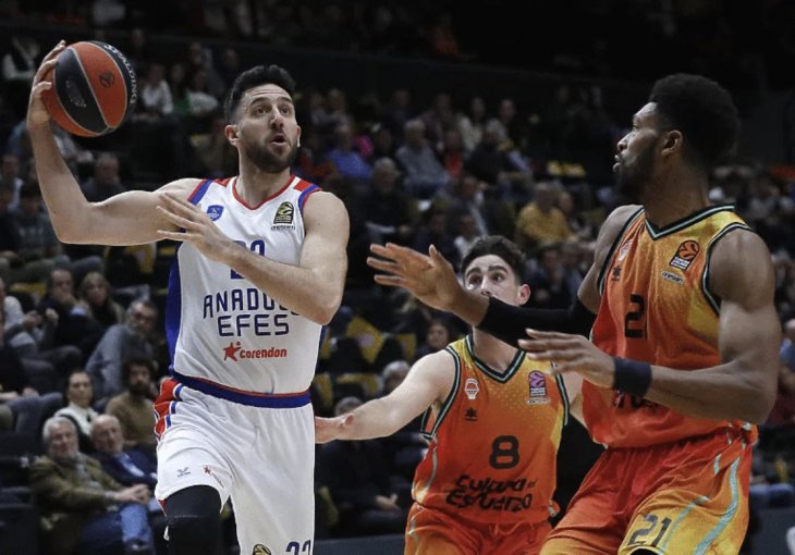 Vasilije Micić konačno odlazi u NBA ligu, srbijanski košarkaš će zaraditi milione!