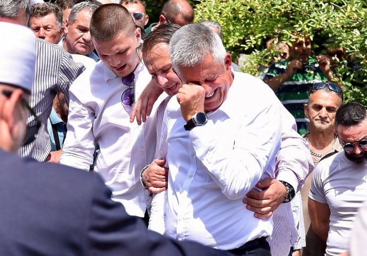 Klanjana dženaza Vahidinu Musemiću, brojne poznate ličnosti prisustvovale posljednjem ispraćaju!