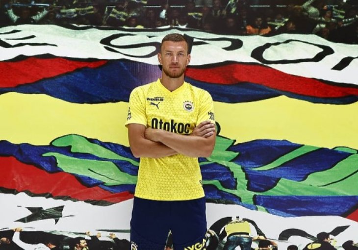 Džeko se predstavio navijačima Fenerbahčea: Bosanci i Turci se vole, poput braće smo