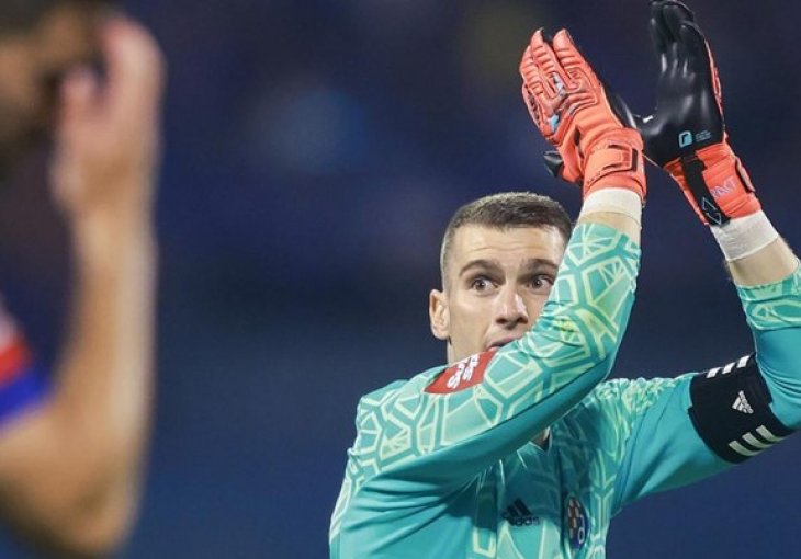 FABRIZIO ROMANO NAJAVIO NOVI MEGA POSAO DINAMA: Livaković na pragu TRANSFERA KARIJERE