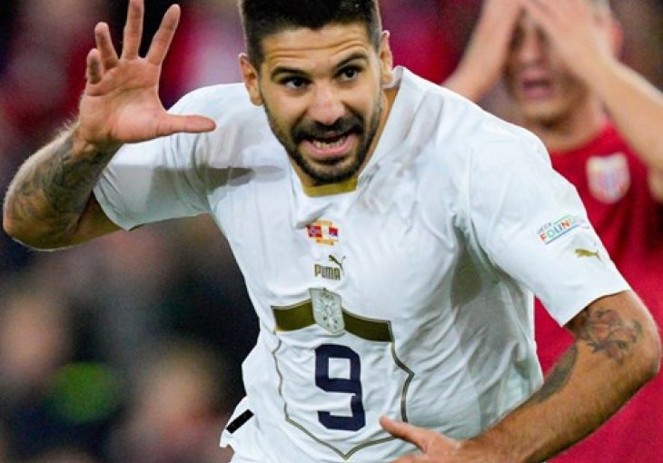 Mitrović se lako dogovori, ali Fulham pravi problem: Odbili su prvu ponudu