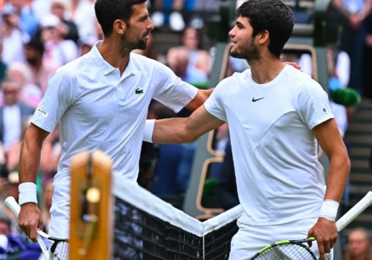 WIMBLEDON TRENUTNO BEZ UZBUĐENJA Alcaraz pometen u prvom setu finala!