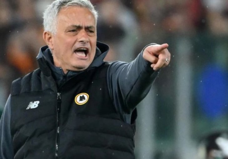 Mourinho našao zamjenu za Abrahama: EVO KO ĆE NOSITI ROMIN DRES