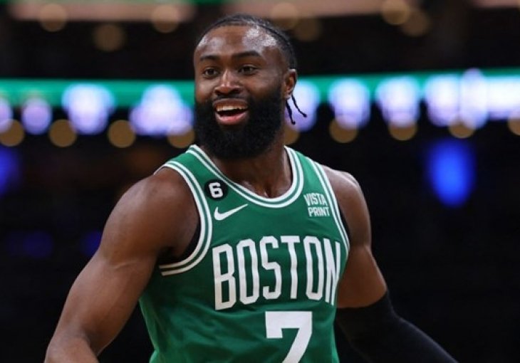 Kako je igrač koji nije najbolji ni u svom klubu postao najplaćeniji u NBA povijesti?