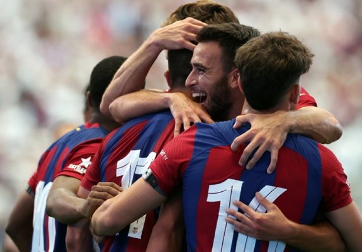 BARCELONA - REAL 3:0 Težak poraz Reala u fantastičnom El Clasicu!