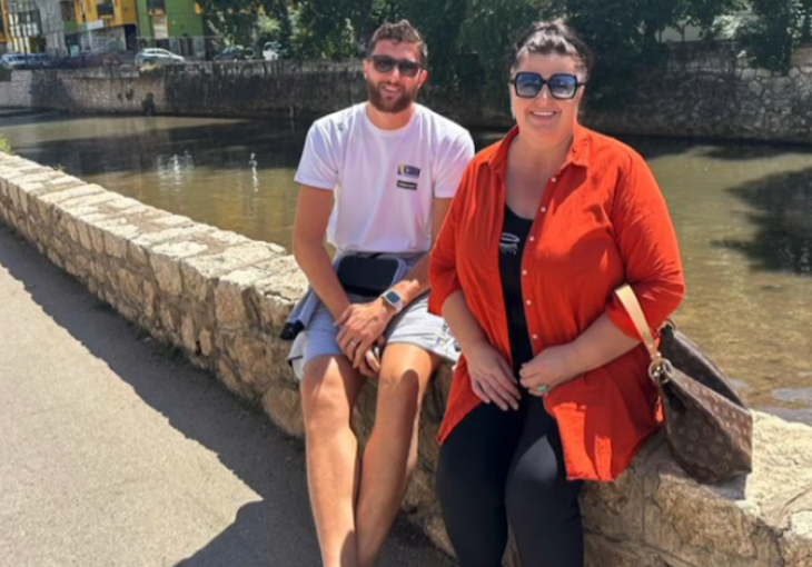 Jusuf Nurkić objavio fotografiju sa majkom iz Sarajeva uz pjesmu Dine Merlina!