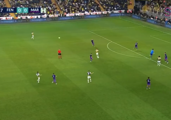 Navijači najvećih rivala ismijavaju potez Džeke na meču protiv Maribora! (VIDEO)