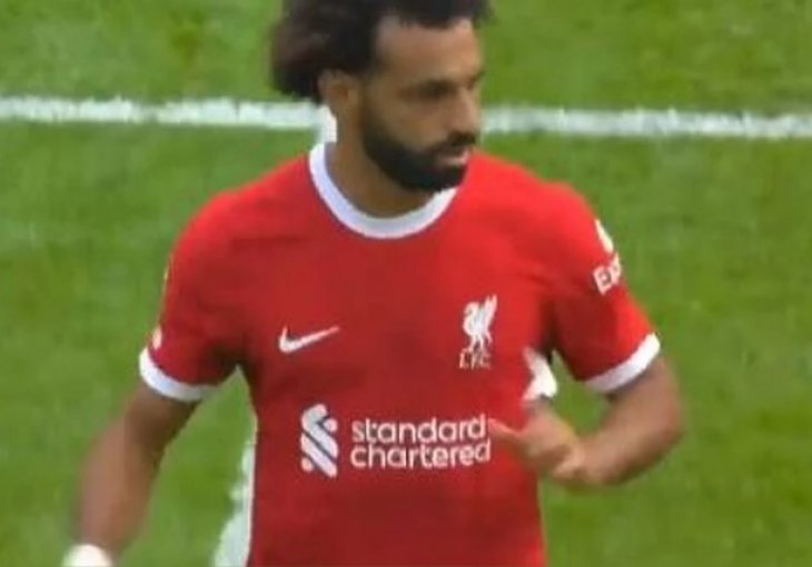 SALAH NIKAD NIJE DOBIO OŠTRIJU KRITIKU Začepi i šuti!