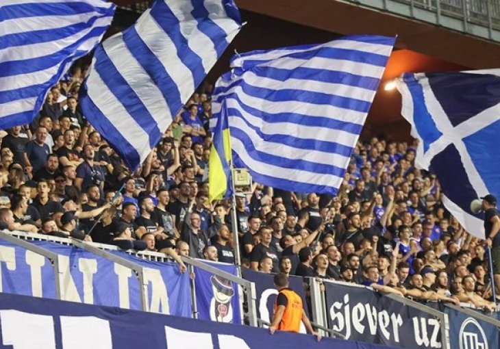 Bad Blue Boysi ispoštovali minutu šutnje za ubijenog navijača AEK-a
