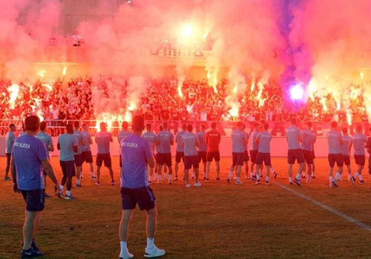 Jakirović je ostavio Rijeku pred utakmicu sezone. Pogledajte reakciju Armade