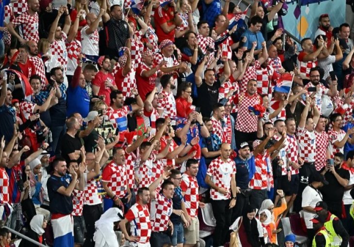 Hrvati digli spornu zastavu, pa pronađeni: Ranije nisu išli na utakmice, evo odakle su