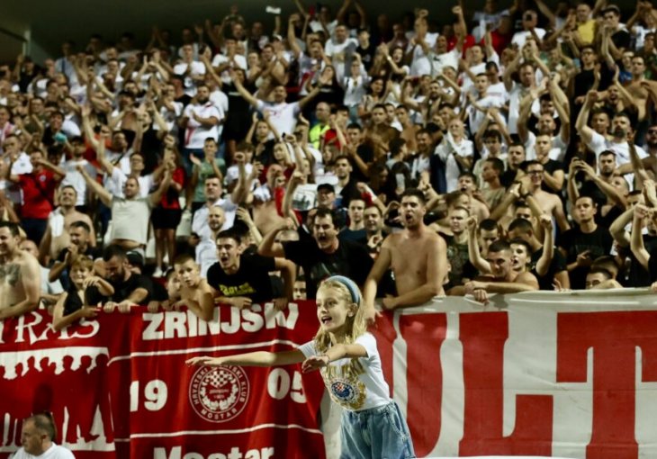 Ultrasi Zrinjskog vrijeđali državu, navijači Igmana odgovorili sa “Volim te Bosno”