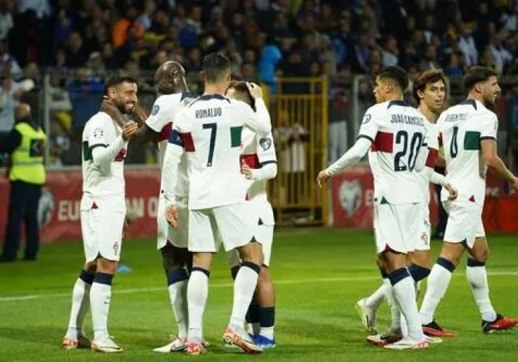 VI NE ZASLUŽUJETE OVAJ DRES: Portugal ponizio Zmajeve u Zenici