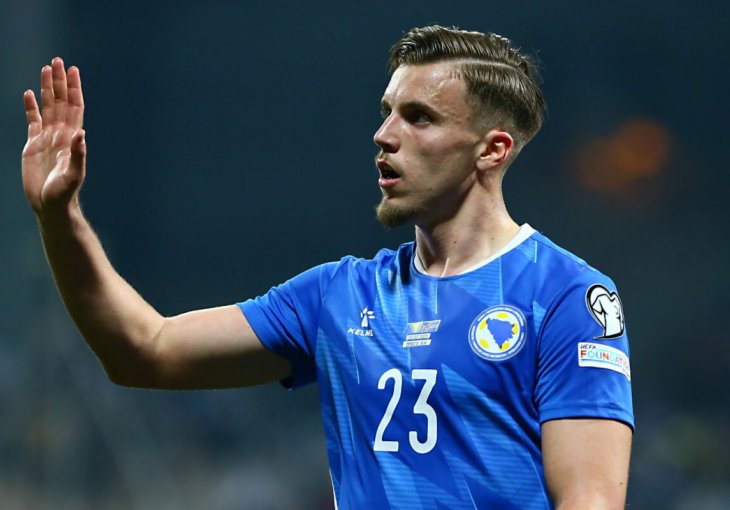 NIJEMCI PIŠU O NOVOM TRANSFERU DEMIROVIĆA: Ostaje u Bundesligi, ide u mnogo jači klub