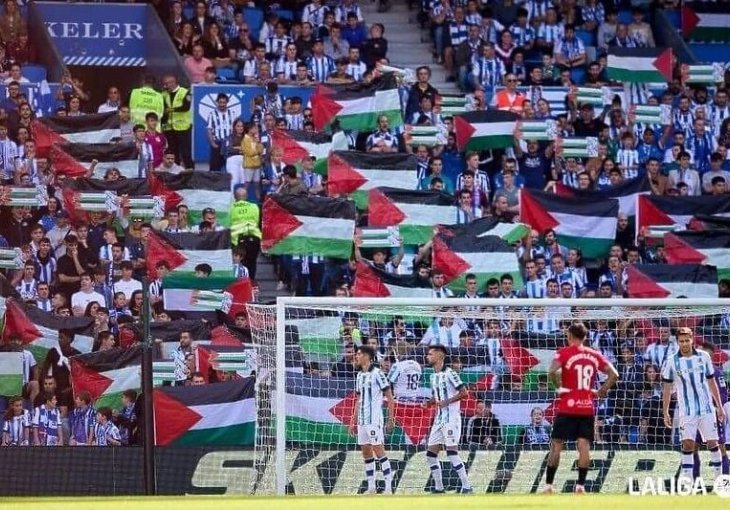 ŠPANIJA NA NOGAMA! Navijači velikana se pridružili Osasuninim i iskazali veliku podršku Palestini, povici protiv Izraela odjekivali stadionom