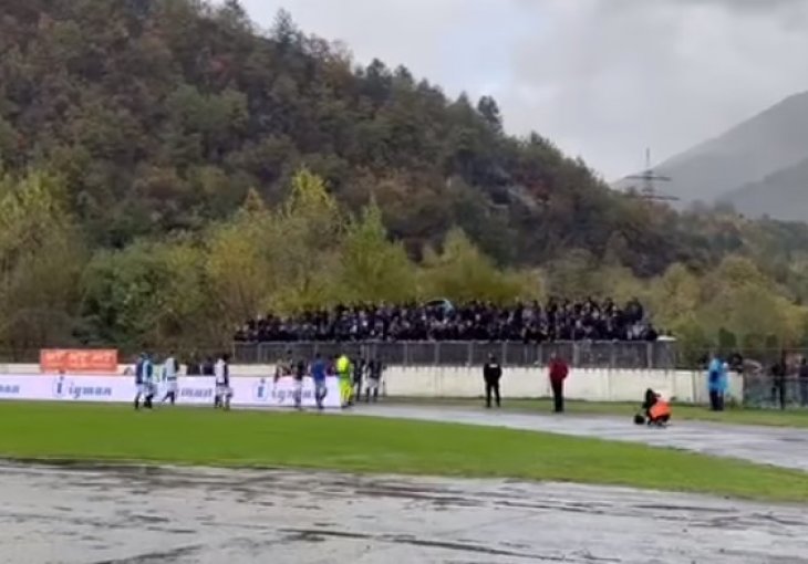 Pogledajte kako su Manijaci ispratili fudbalere Želje nakon novog poraza (VIDEO)