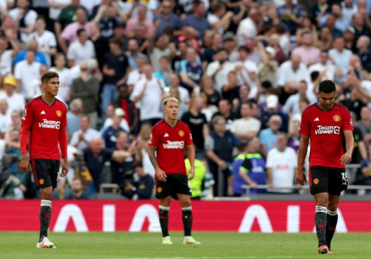 Došli kao pojačanja, odlaze pognutih glava - Iskusni dvojac napušta Manchester United