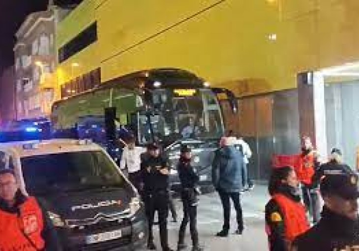 EKSTREMNE MJERE OSIGURANJA: Uoči dolaska nogometaša izraelskog Maccabija u Španiju