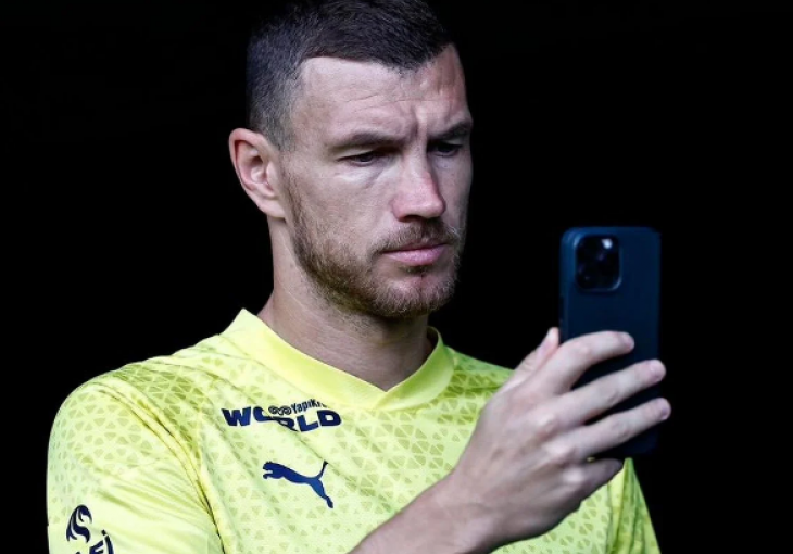 Džeko, Tadić i Livaković zabrinuto čitali vijesti uz jutarnju kafu: 