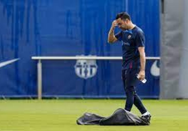 XAVI OTKRIO VELIKI PROBLEM BARCELONE:   To nije normalno