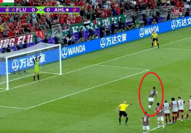 PA ŠTA JE OVO BILO?! Svi pričaju o najčudnijem zaletu ikad viđenom u fudbalu (VIDEO)