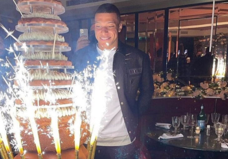 Kylian Mbappe danas slavi 25. rođendan: Evo koliko je trofeja osvojio do sada