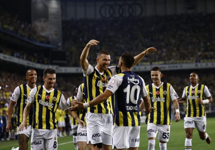 Izazvao je bijes navijača Fenerbahcea: Bivši trener Čelika izjavom ponizio Dušana Tadića