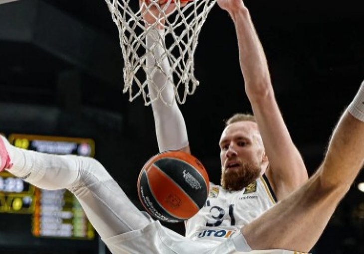 BRAVOOOO: Džanan Musa rasturio Partizan u Madridu i odveo Real do pobjede
