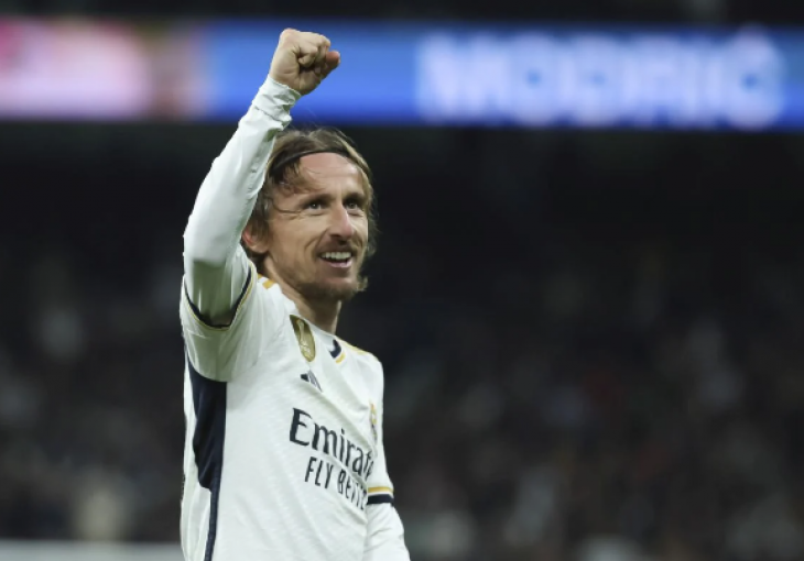 LUKA MODRIĆ U NOVOM SPORTU: Zaluđen je i odmah je izvadio pare na stol