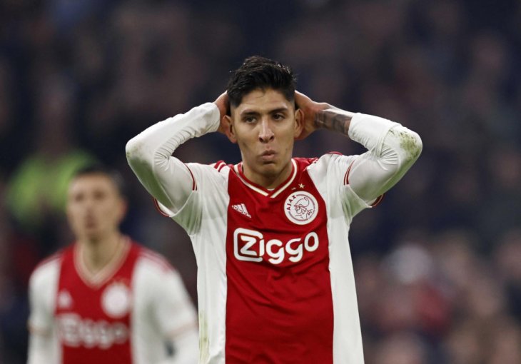 NAKON SRAMOTNOG PORAZA:  Ajax vraća novac navijačima