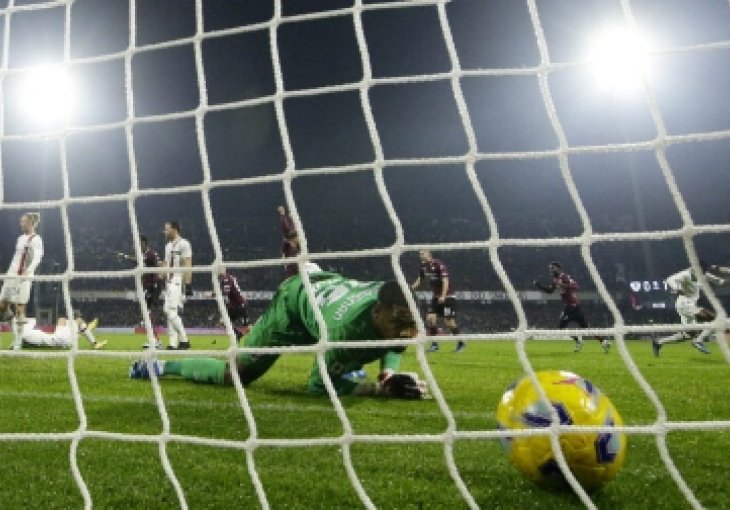 JOVIĆ SPASIO BLAMAŽE MILAN:  Veliki kiks Maignana