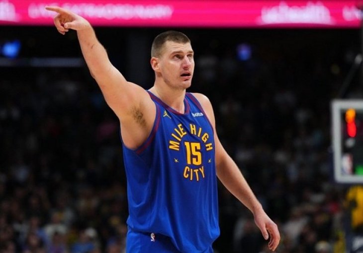 JOKIĆ JE ODIGRAO SAVRŠEN MEČ:  Ovo nije uspio niko osim njega (VIDEO)