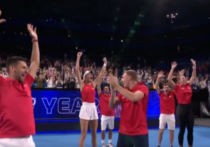 Đoković dočekao 2024. godinu na terenu: Napravio show u svakom smislu (VIDEO)