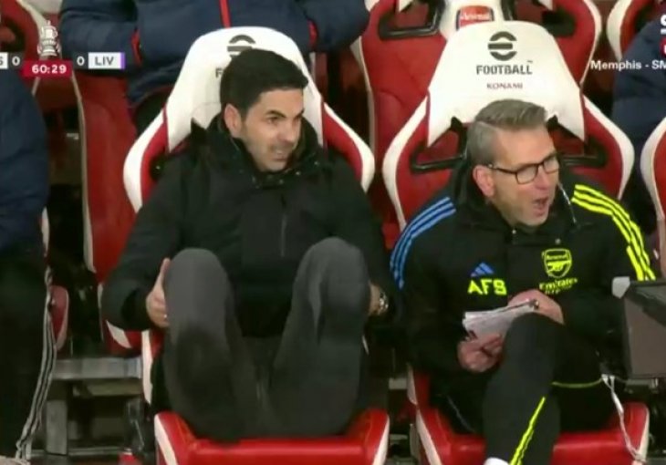 DRUŠTVENE MREŽE GORE: Dok se Mikel Arteta u očaju bacao po klupi, bruka je sijevnula pred očima cijelog svijeta