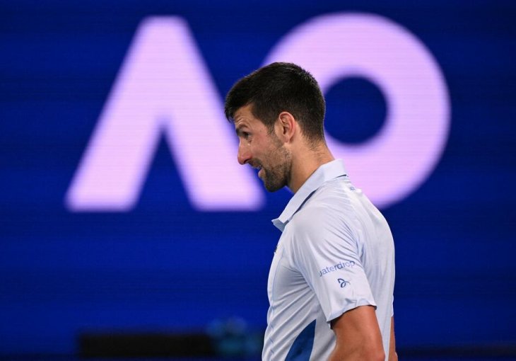 NOVAK POGLEDAO KA TRIBINAMA I OSTAO U ŠOKU! Đoković ZAGRMIO i sve oduševio: 