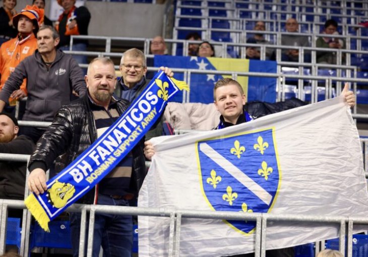 VJETAR U LEĐA ZMAJEVIMA: Reprezentacija BiH ni večeras neće biti bez podrške navijača (FOTO)