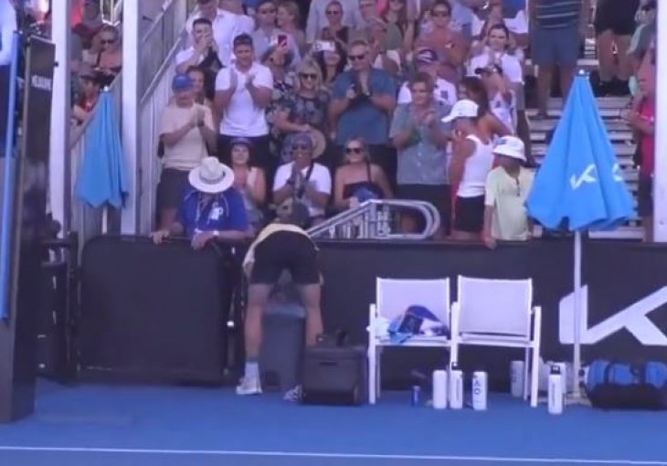  SUROVOST  TENISA: Publika ostala u nevjerici (VIDEO)