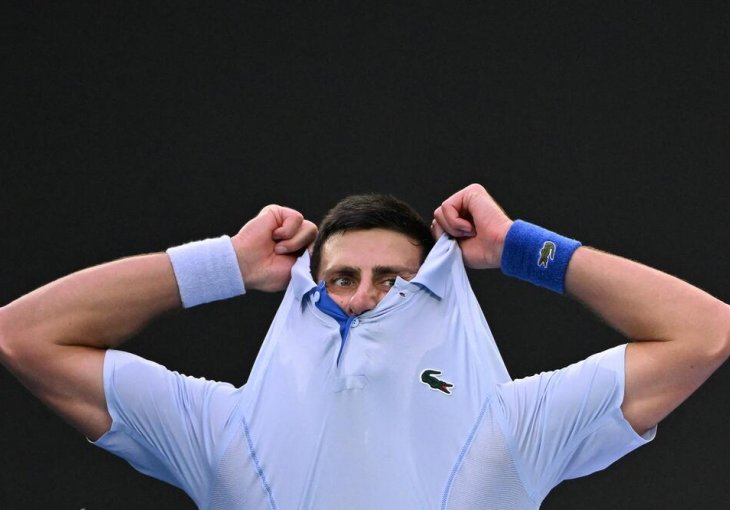 SVI SU PRIMJETILI JEDAN POSEBAN DETALJ! Novaku baš ON pomaže u NAJTEŽIM TRENUCIMA!