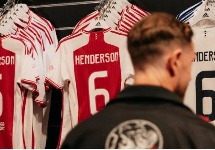 HENDERSON TRAŽIO SVOJ NAJDRAŽI BROJ: Iz Ajaxa mu objasnili zašto broj 14 niko živ ne može da dobije
