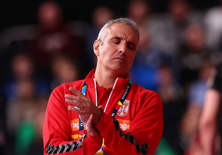 OSTAO BEZ POSLA:  Španac platio cijenu fijaska Srbije na Evropskom prvenstvu, dobio je otkaz