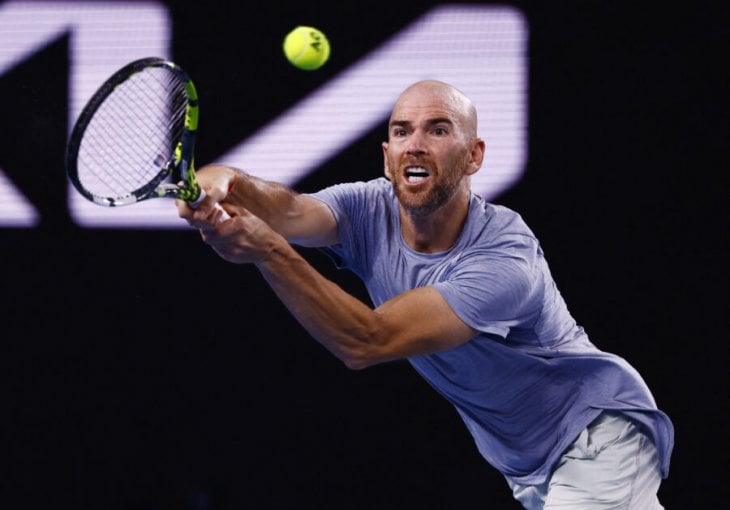 BIZARAN ZAHTJEV TENISERA:  Tražio da ga ne pitaju o Đokoviću