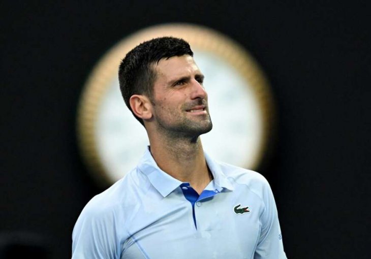  U TONU SA PODLOGOM: Ovo je oprema koju će Novak Đoković nositi na Rolan Garosu
