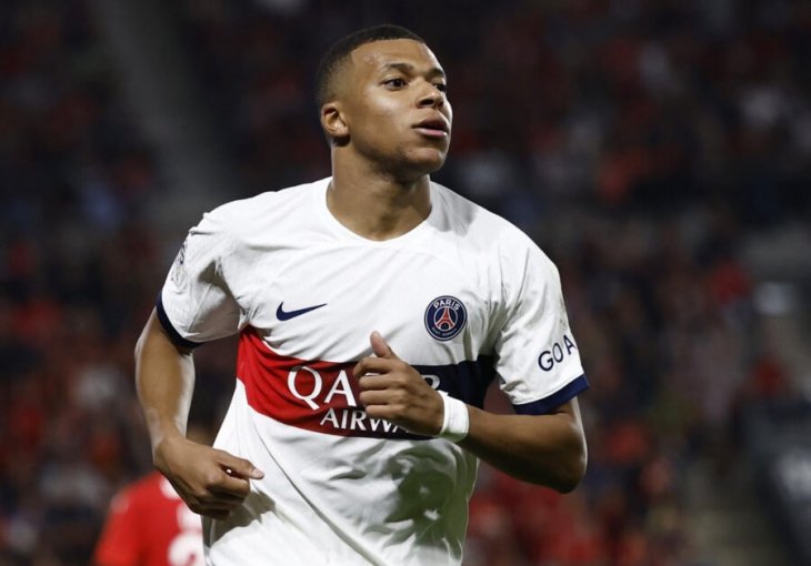 VLASNIK PSG-A SE NE PREDAJE : Ništa još oko Mbappea nije završeno