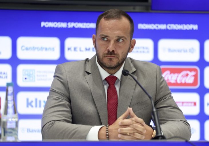 ODLUČIO OLAKŠATI KLUBOVIMA: Zeljković oslobodio klubove iz RS plaćanja kotizacije