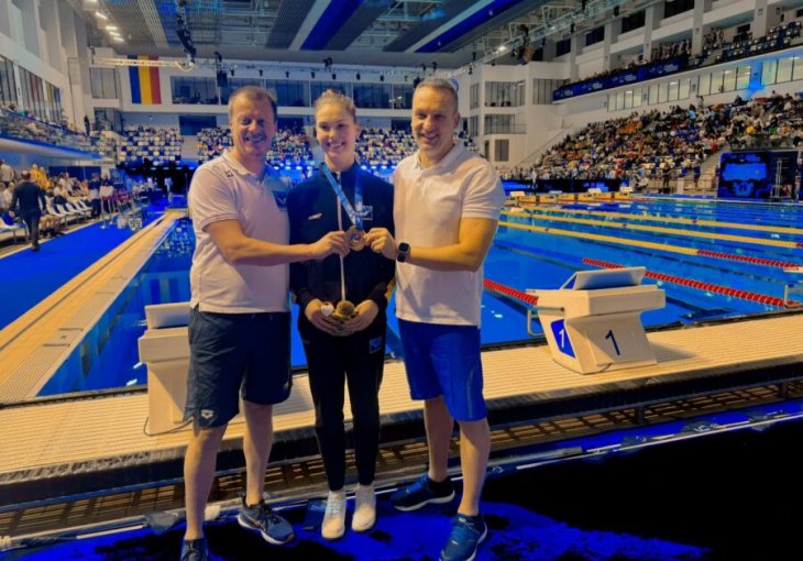 TEK JOJ JE 18, A VITRINE S MEDALJAMA SU JOJ KRCATE: Evo koliko medalja je osvojila Lana Pudar