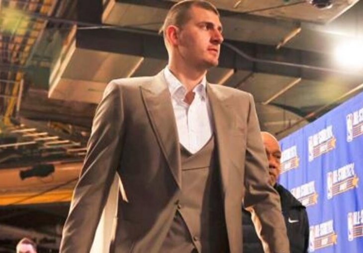 OVO JE VJEROVATNOĆA DA ĆE NIKOLA JOKIĆ PONOVO BITI MVP: Najnovije šanse srpskog asa DRASTIČNO skočile!