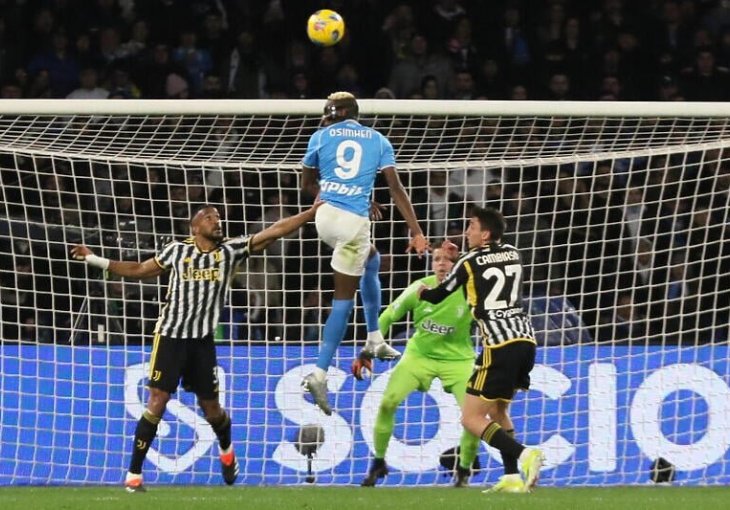 INTER MOŽE POČETI SA SLAVLJEM Napoli u dramatičnoj završnici pobijedio Juventus, Vlahović tragičar