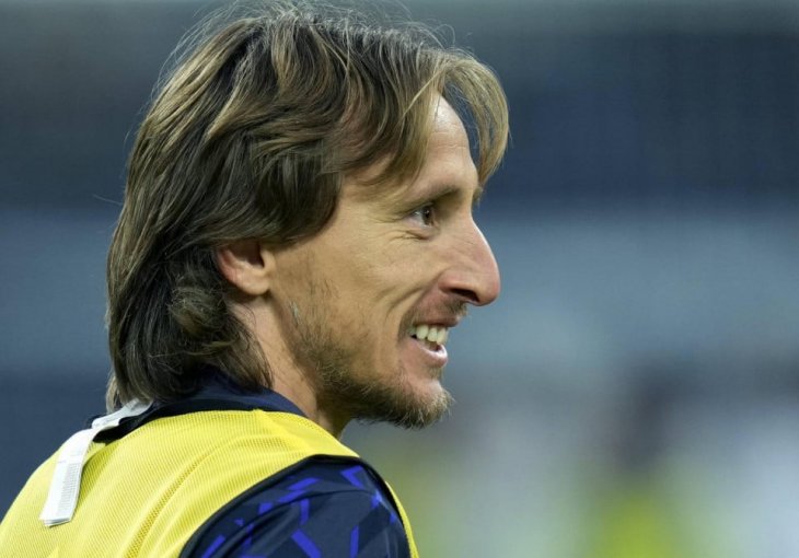 PREOKRET U SLUČAJU MODRIĆ: Real mu je spreman ponuditi ugovor na još godinu dana